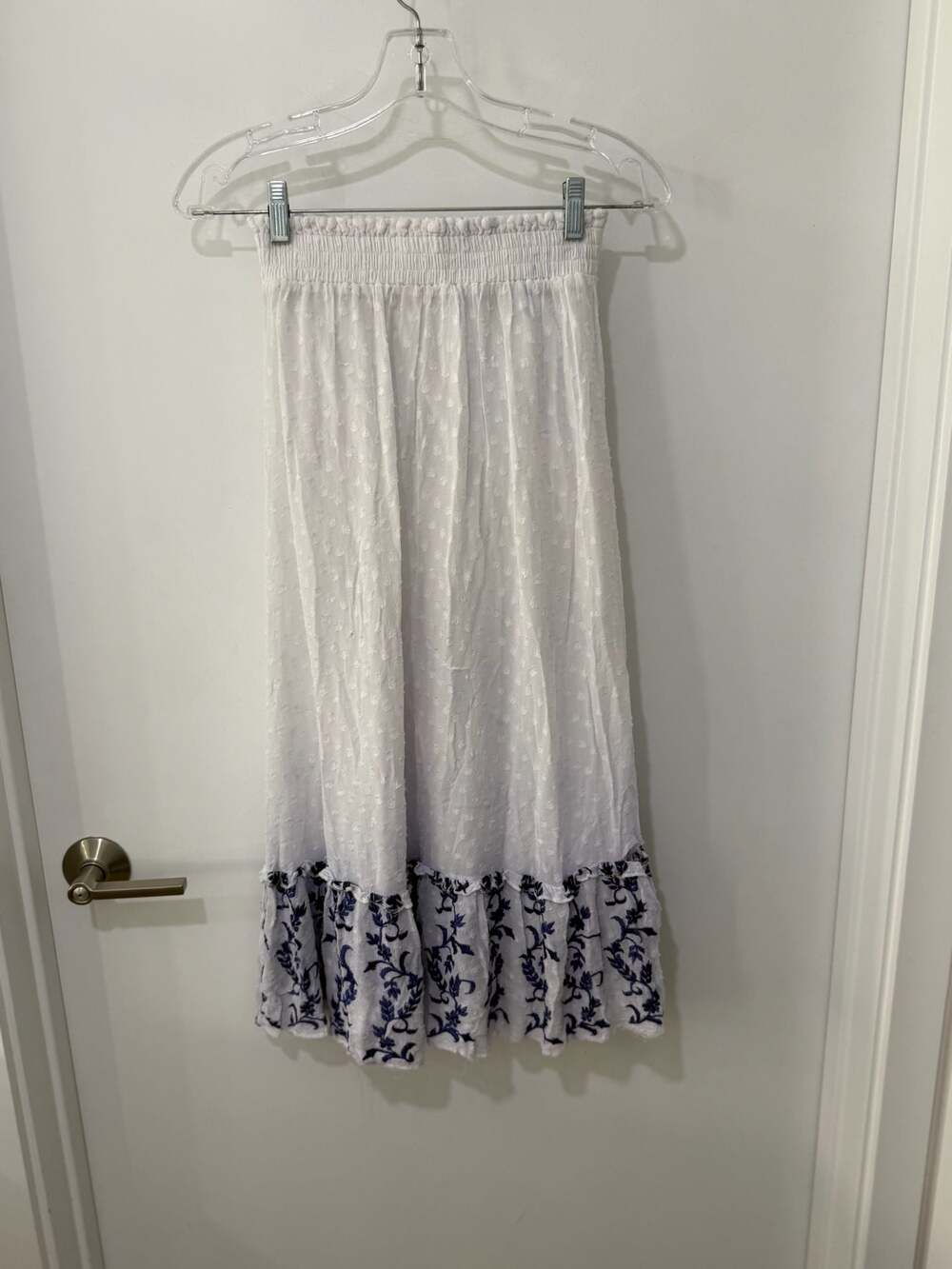 Misa Los Angeles White Embroidered Swiss Dot Maxi Skirt Size XS